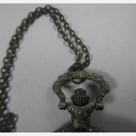 Vintage Paris France Eiffel Tower Travel Metal Pocket Watch - Working! - Picture 5 of 9